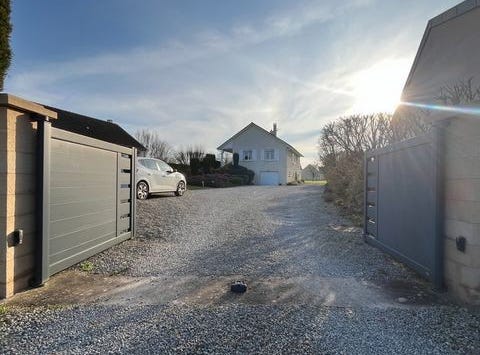 ST CYR, Bourgogne 71240
