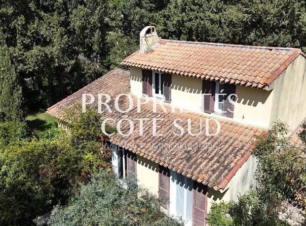 Pujaut, Languedoc-Roussillon 30131