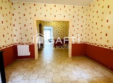 Saint-Quentin, Picardie 02100