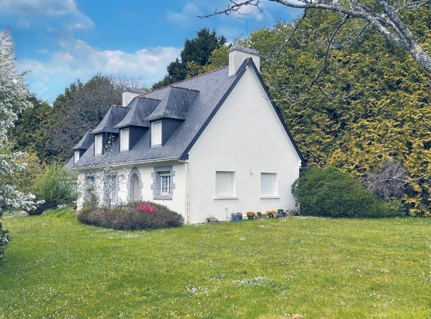 Gouesnach, Brittany 29950