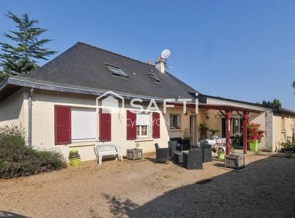 Longue-Jumelles, Pays de la Loire 49160