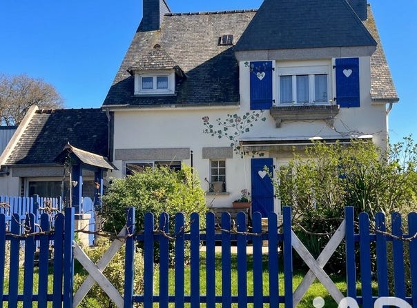 Saint-Pôtan, Brittany 22550