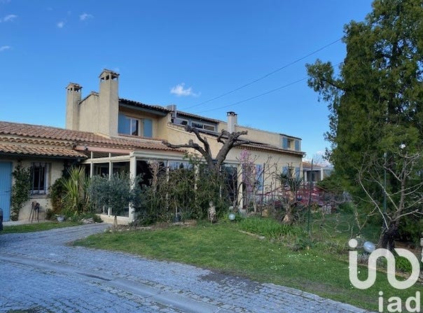 Bédarrides, Provence-Alpes-Côte d'Azur 84370