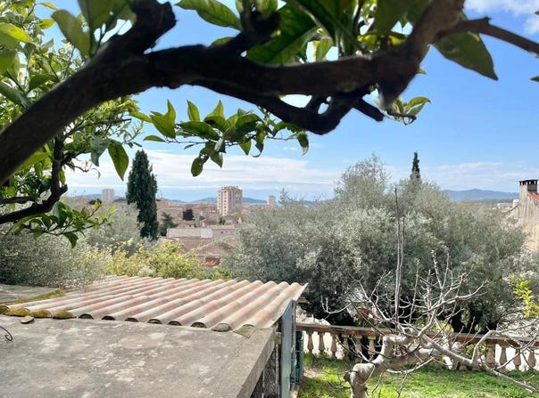 Toulon, Var 83200