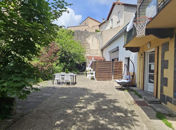 Cournon-d'Auvergne, Auvergne-Rhône-Alpes 63800