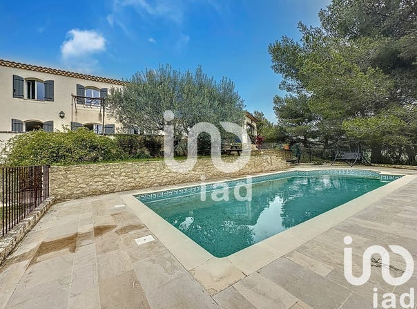 Le Barroux, Provence-Alpes-Côte d'Azur 84330