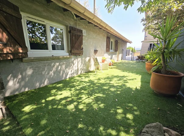 Saint-Quentin-la-Poterie, Gard 30700