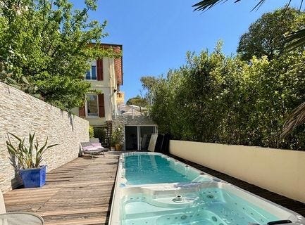 ANTIBES, Provence-Alpes-Côte d'Azur 06600