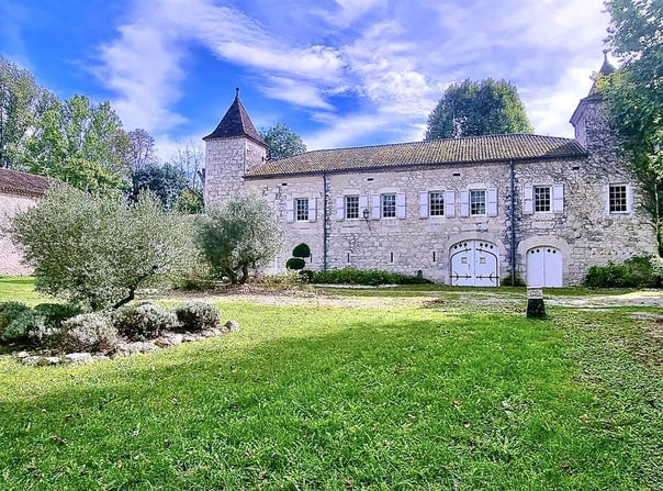 Lauzerte, Midi-Pyrénées 82110