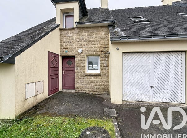 Caudan, Brittany 56850