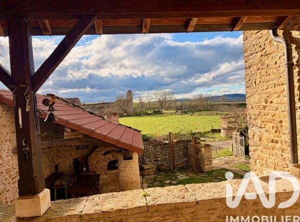 La Vineuse, Bourgogne-Franche-Comté 71250