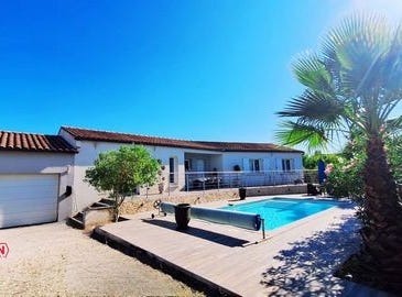 LEDIGNAN, Languedoc-Roussillon 30350