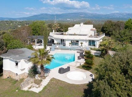 Valbonne, Provence-Alpes-Côte d'Azur 06560
