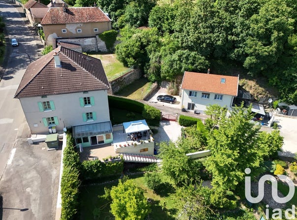 Montbozon, Bourgogne-Franche-Comté 70230
