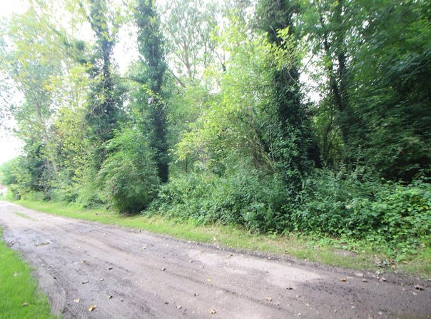 Mouy, Oise 60250