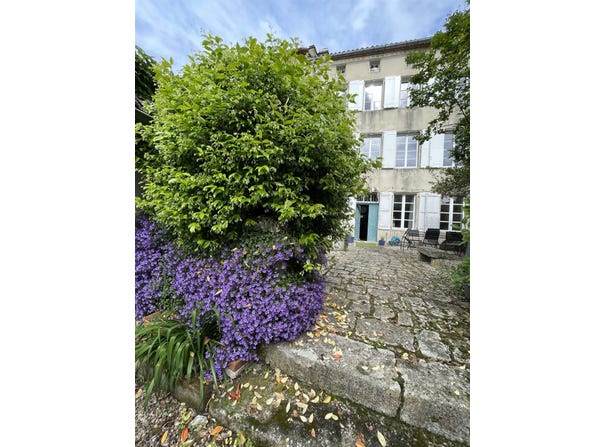 La Rochefoucauld, Poitou-Charentes 16110
