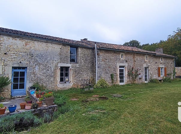 Sainte-Soline, Nouvelle-Aquitaine 79120