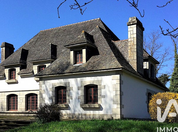 Hennebont, Brittany 56700