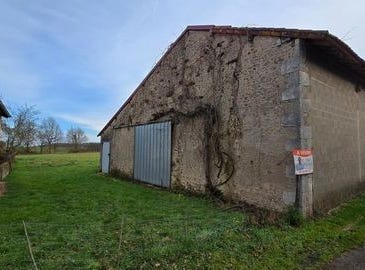 Leignes-Sur-Fontaine, Poitou-Charentes 86300