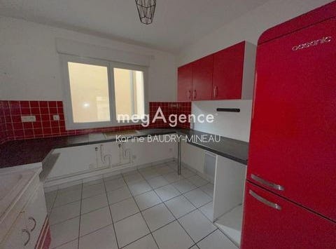 Poitiers, Poitou-Charentes 86000