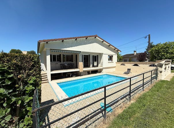 MONTMOROT, Bourgogne-Franche-Comté 39570
