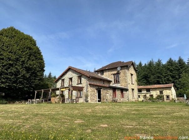 Châlus, Limousin 87230