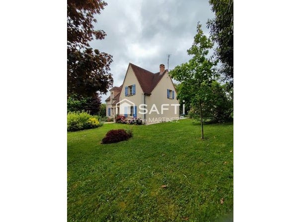 Esches, Picardie 60110