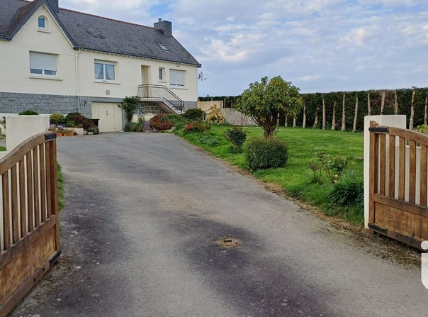 Loudéac, Brittany 22600