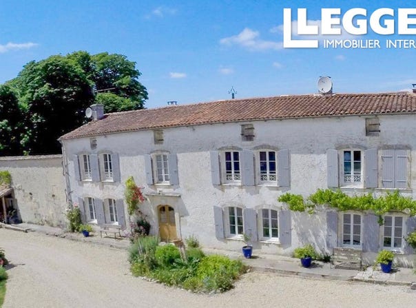 Surgères, Nouvelle-Aquitaine 17700