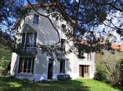 Aydat, Auvergne 63970