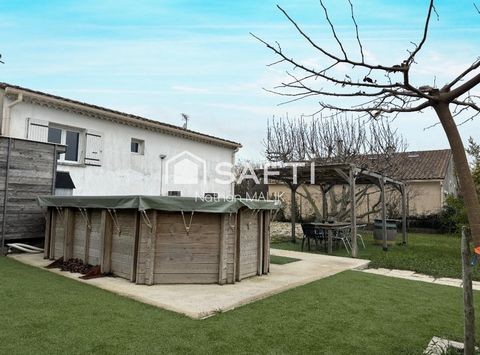 Roquemaure, Languedoc-Roussillon 30150