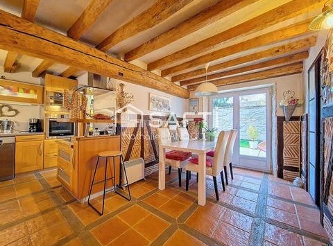 Cherisy, Centre 28500