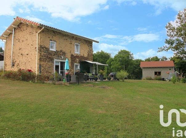 Marsac-en-Livradois, Auvergne-Rhône-Alpes 63940