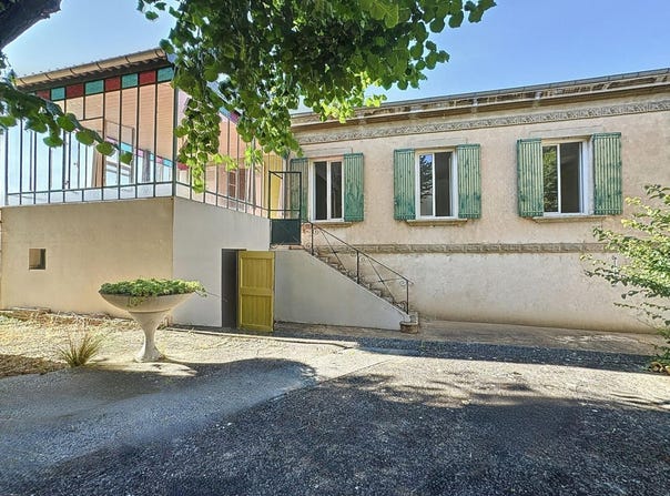 Apt, Provence-Alpes-Côte-d'Azur 84400