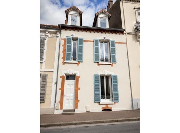 Vichy, Auvergne 03200