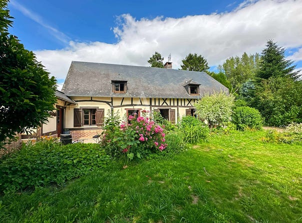 LYONS LA FORET, Normandy 27480