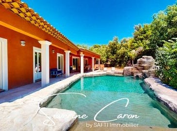 Besse-Sur-Issole, Provence-Alpes-Côte d'Azur 83890