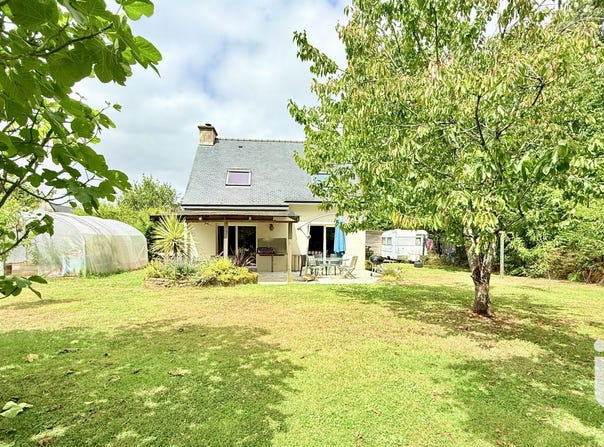 Clohars-Carnoët, Brittany 29360
