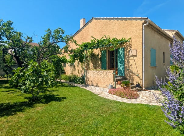 noves, Provence-Alpes-Côte d'Azur 13550