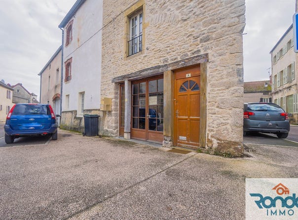 Gemeaux, Burgundy 21120