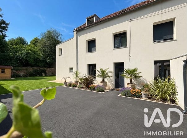 Cambrai, Hauts-de-France 59400