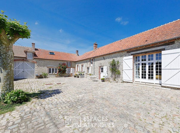 NEMOURS, Île-de-France 77140