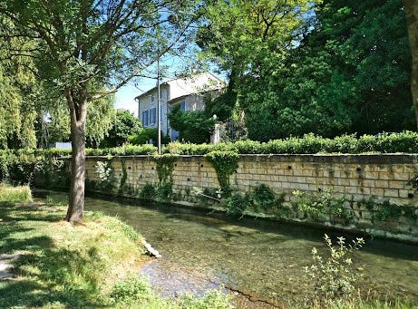 VELLERON, Provence-Alpes-Côte d'Azur 84740