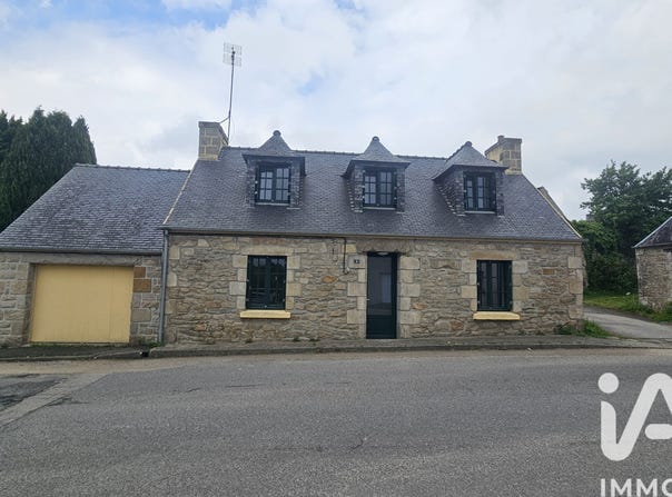 Guerlesquin, Brittany 29650