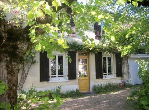 SAINT YRIEIX LA PERCHE, Limousin 87500