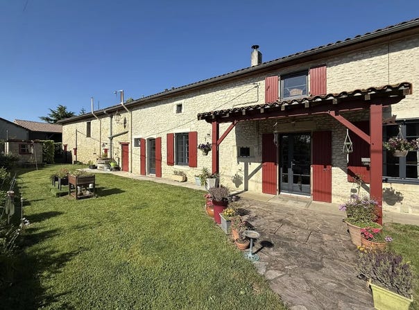 La Faye, Charente 16700
