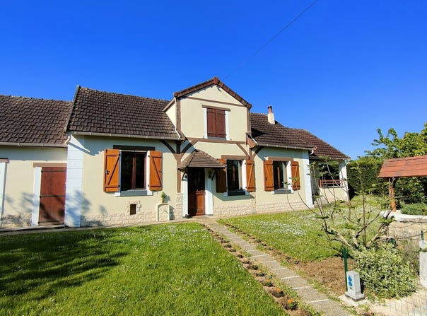Druyes-les-Belles-Fontaines, Bourgogne-Franche-Comté 89560