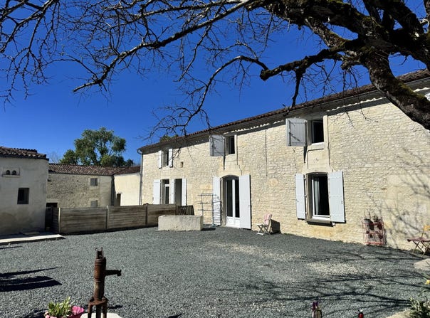 Corme-Ecluse, Poitou-Charentes 17600