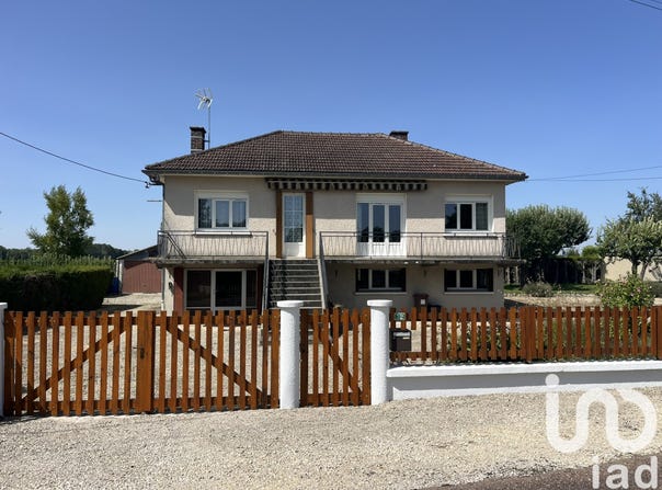 Vallentigny, Grand Est 10500
