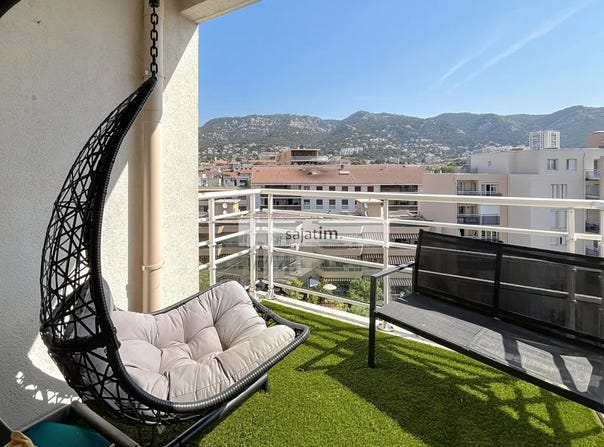 Toulon, Var 83000